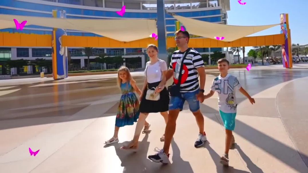 ⁣Diana-and-Roma-Adventures-on-Yas-Island-Abu-Dhabi