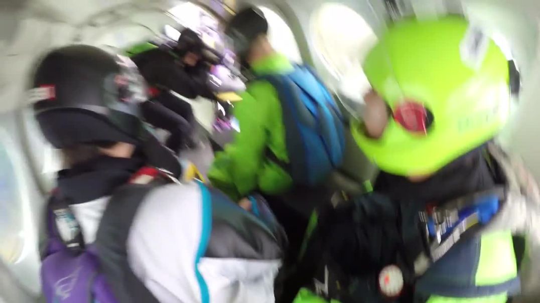 Check-dive-and-first-reserve-ride