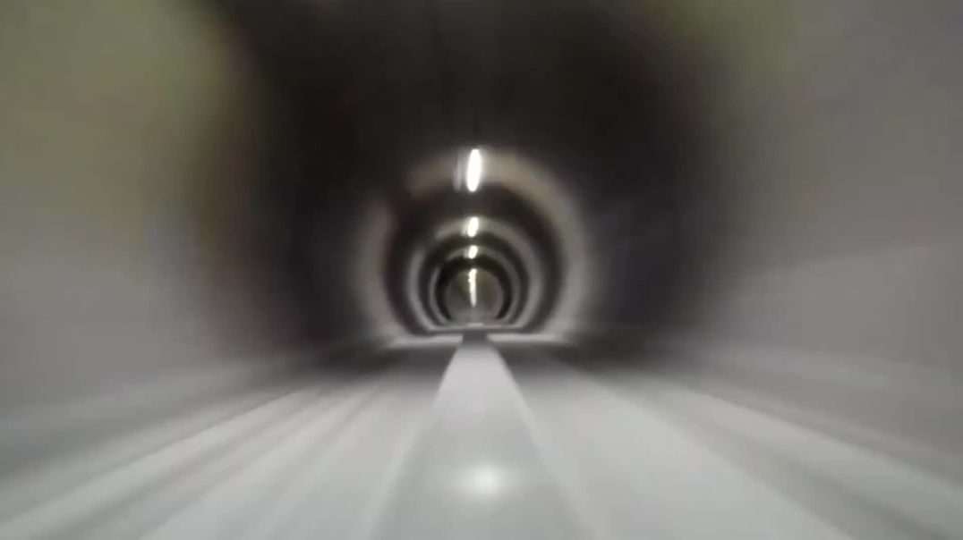 Elon-Musks-700-MPH-Hyperloop-Explained