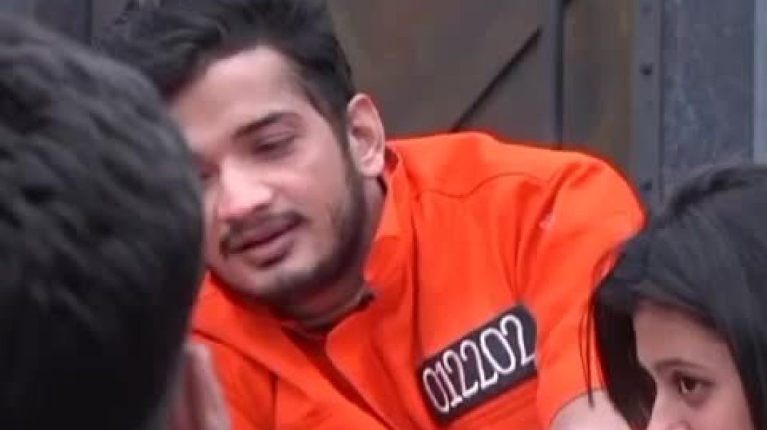 Ek shayri likhe hai, kabhi milo ge tov sunawoon ga❤🙏🏻