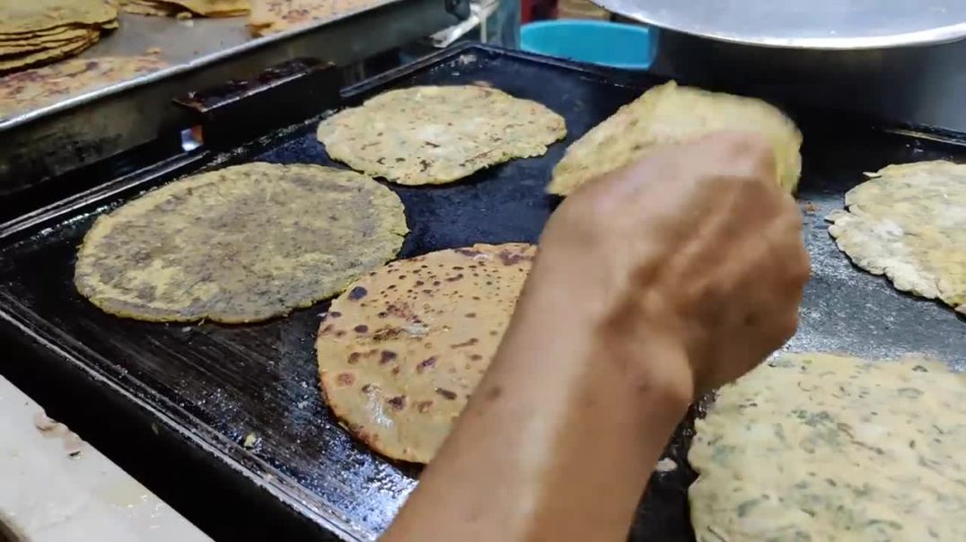 Aloo Cheese Paratha for Rs 50 _ Cheapest Parathas in Nagpur _ Indian Street Food