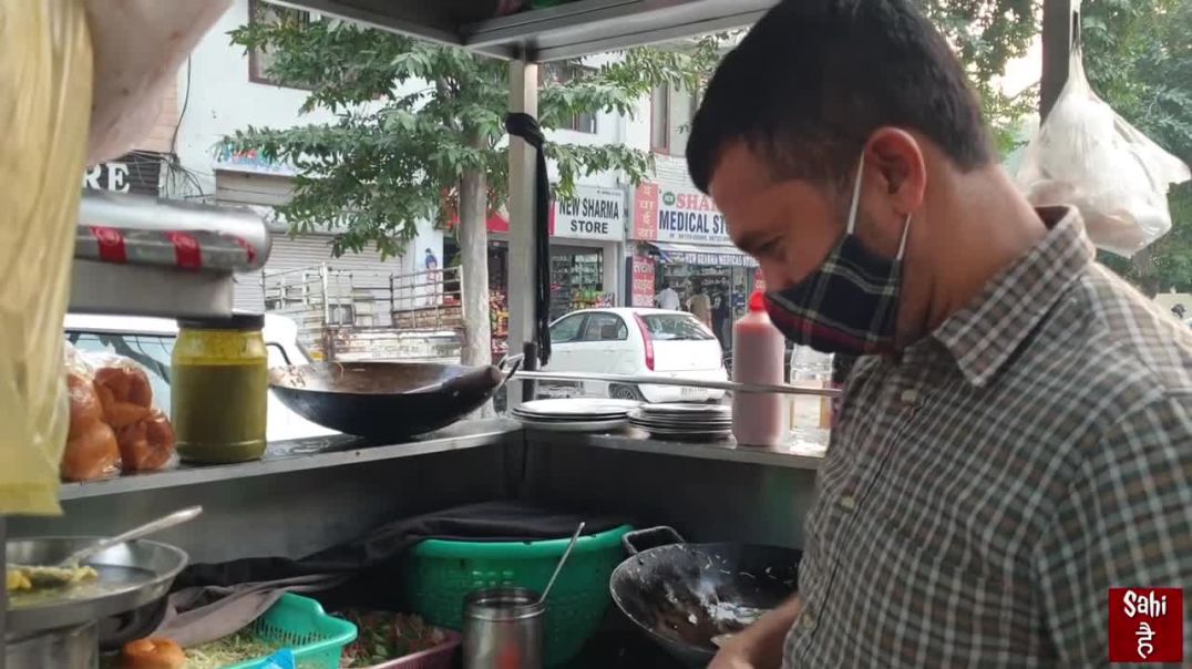 3 STORY Manchurian BURGER _ Remix Noodles Patty _ FAST FOOD Recipe Fusion _ Street Food India