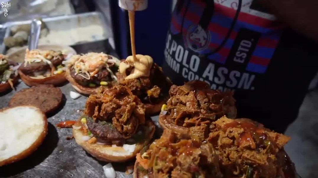 20 Year Old Swag Singh ka DSP Burger _ Rs 30 Only _ Street Food India