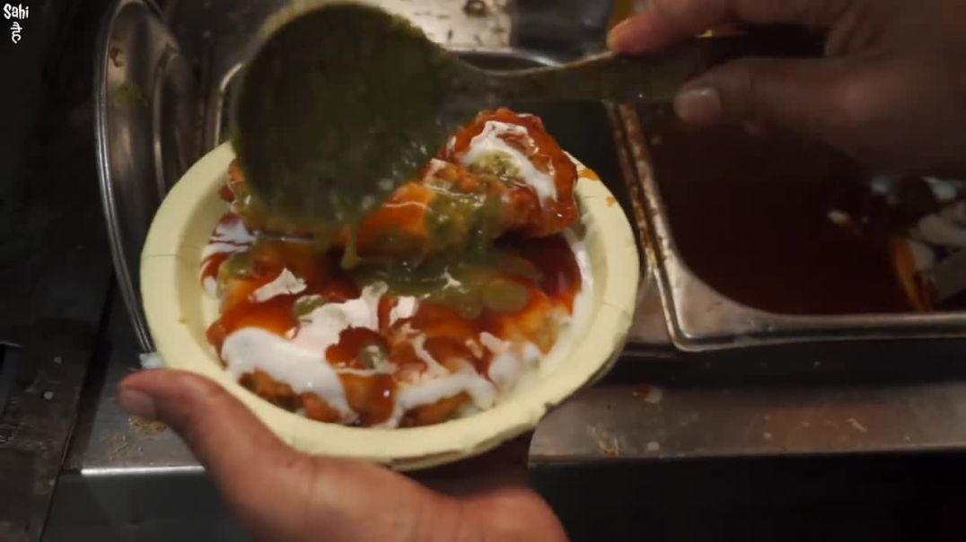 BOLLYWOOD CELEBS ki Fav Aloo Tikki Chaat in Punjab _ Street Food India
