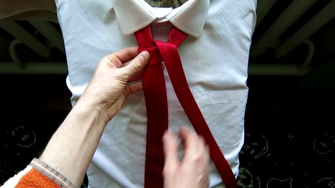 How to tie a necktie - Elephant knot