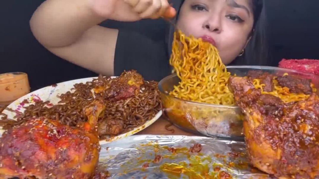 ⁣SPICY KOREAN FRIED CHICKEN🔥SPICY BLACK BEAN NOODLES WITH MUTTON FRY,CURRY NOODLES AND CHEETOS RINGS