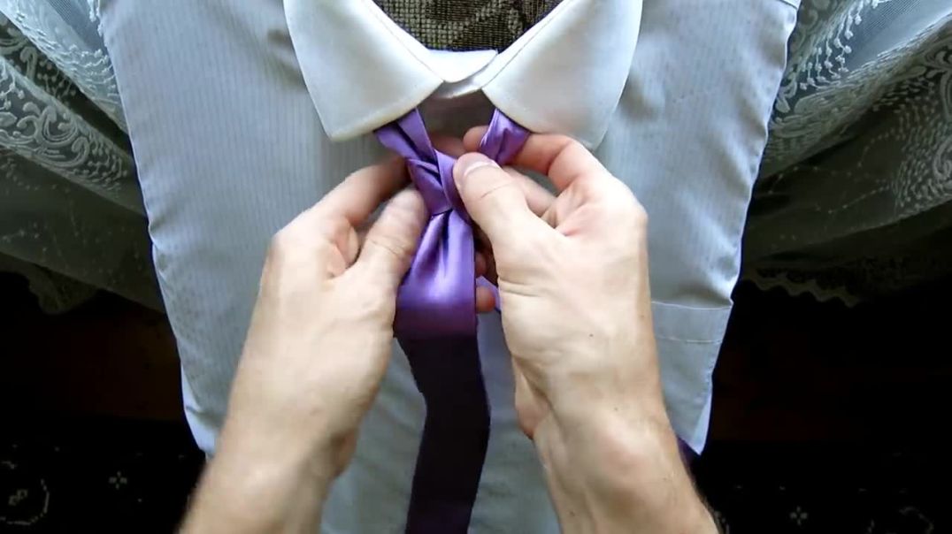5 Amazing ways to tie a tie