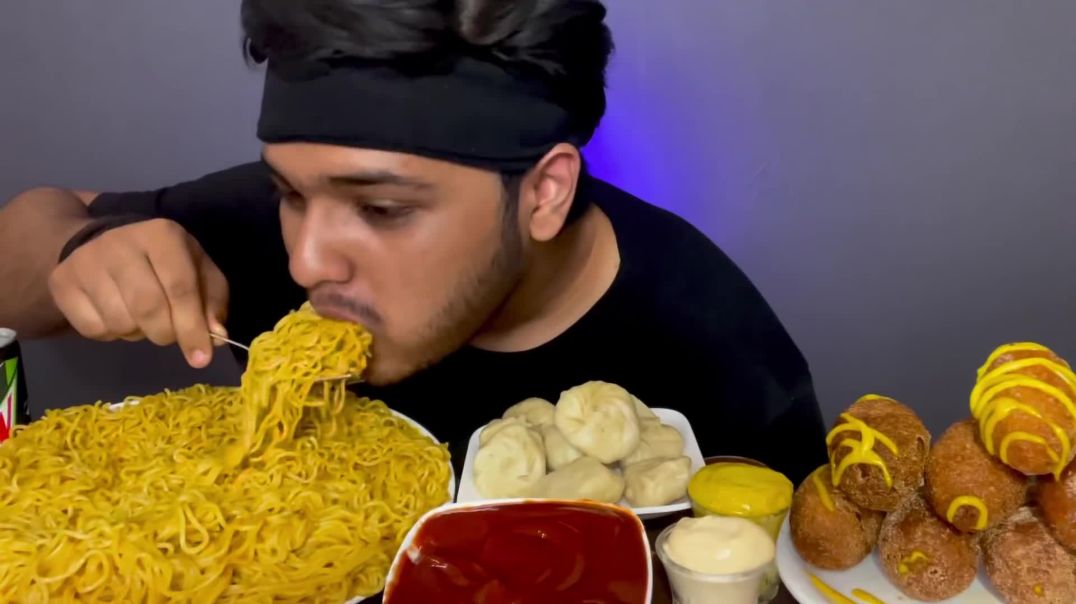 MASALA  MAGGI NOODLES AND CRISPY  BREAD ROLLS WITH MOMOS   MUKBANG  EATING SHOW  FOOD EATING VIDEOS