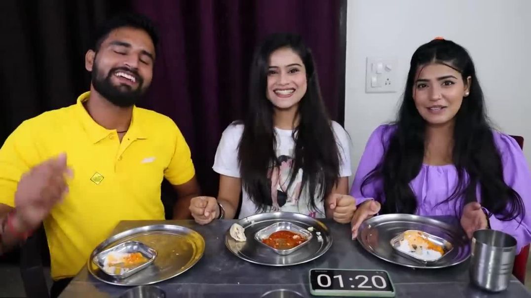 Golgappa ( Pani Puri ), Momos and Burger Finished in 1 Minutes Challenge Food Challenge