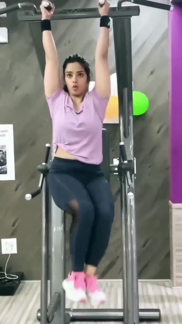 ⁣Core workouts