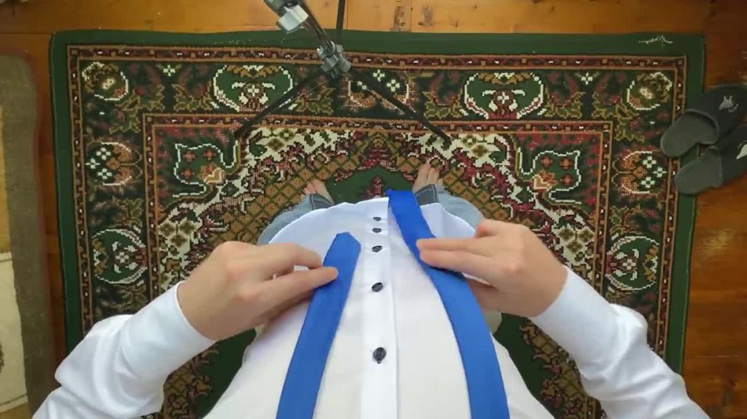 How to tie a tie EASY (Windsor knot)