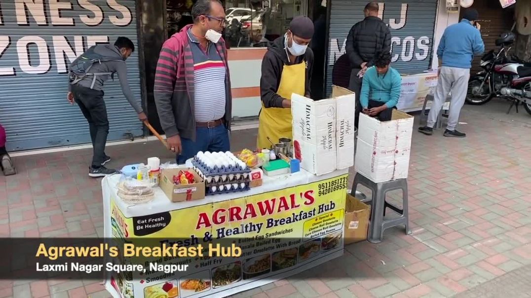 ⁣Art of Making Omelet Ball _ Appam Omelet of Nagpur _ Indian Street Food