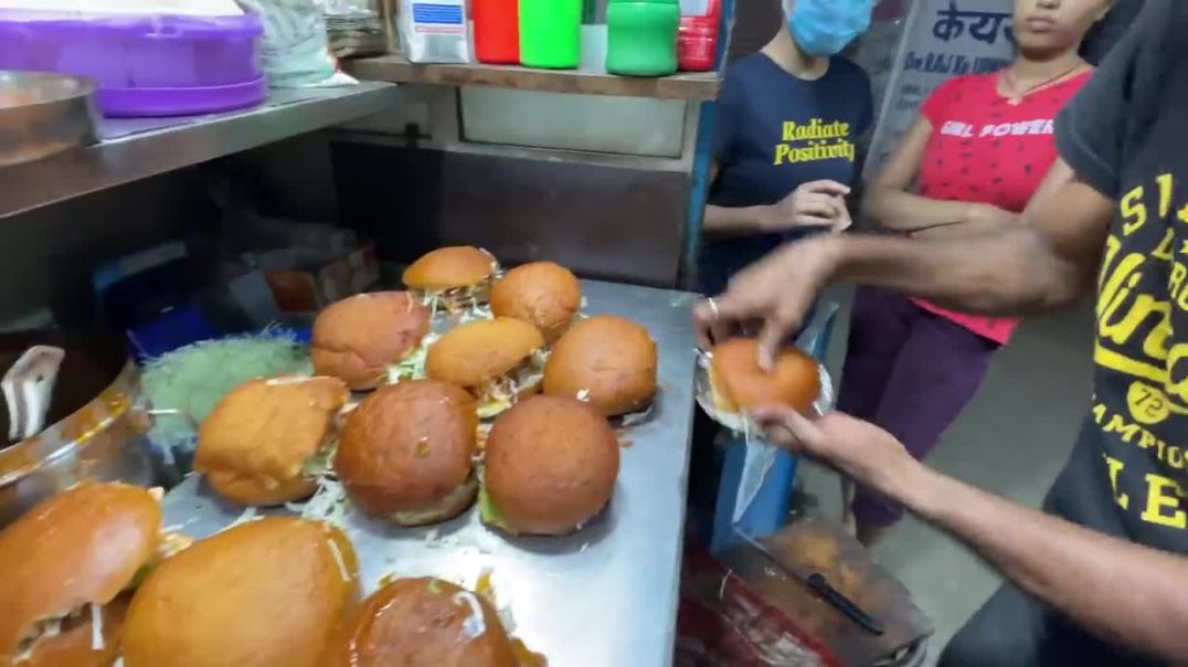 ⁣Bablu Bhaiya is the Burger King of Bihar _ Indian Street Food