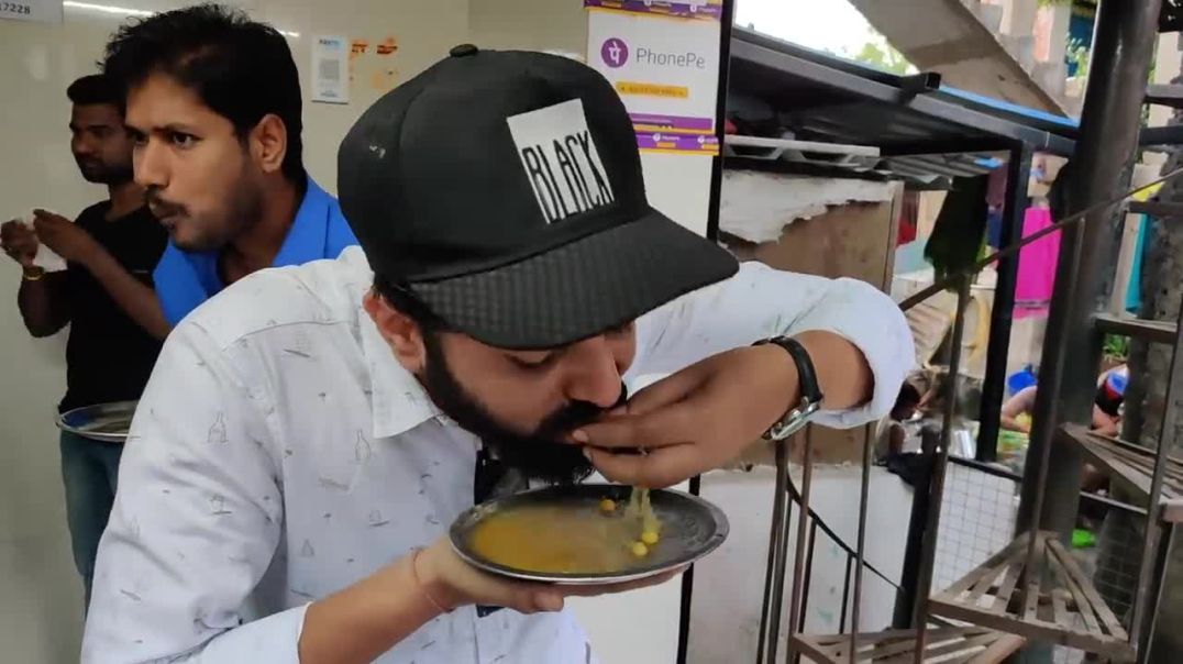 Biggest Golgappa of India _ Famous Raju Gupchup wala _ Indian Street Food