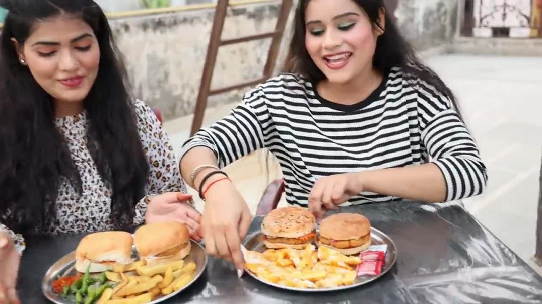 2x Masala Vada Pav, Cheese Tandoori Fries, 2x Burger, Sweet Potato Fries Challenge Food Challenge