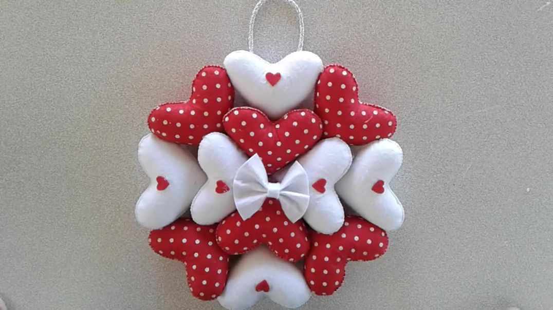 Keçeden Kalpli Kapı Süsü Yapımı Heart Door Decoration Making