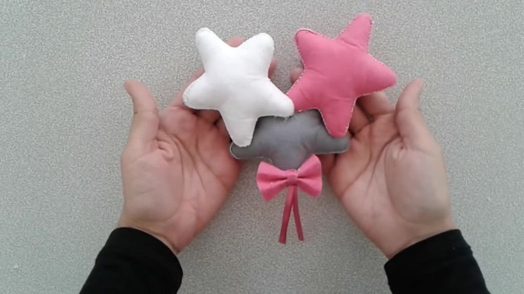 ⁣Keçeden Yıldız Yapımı _ DIY   Felt Star Decoration
