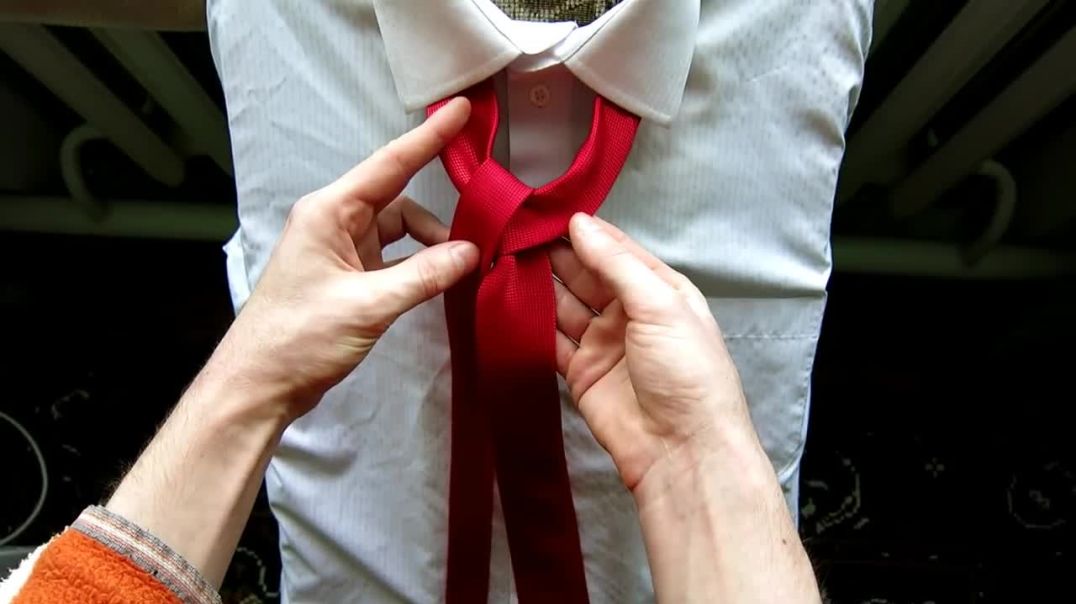 How to tie a necktie - Vidalia knot