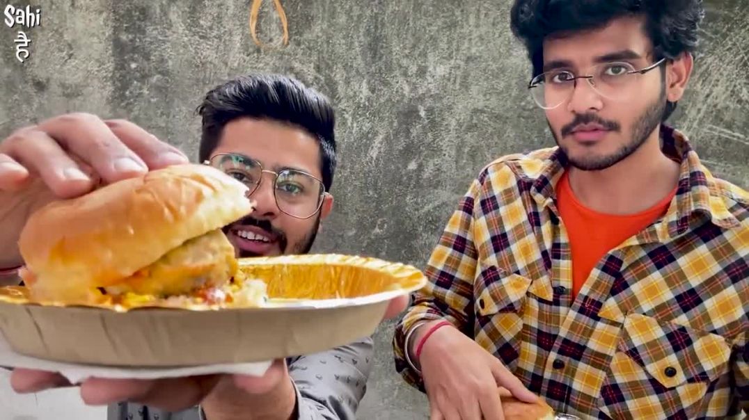 ⁣Chotu Dada का VADA PAV _ PUNJABI Vada Pav _ Mumbai Street Food _ Street Food India