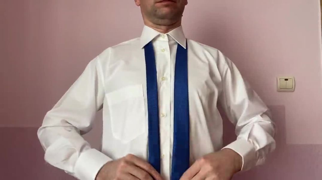 Cómo hacer nudo de corbata, fácil y rápido (Nudo Windsor)