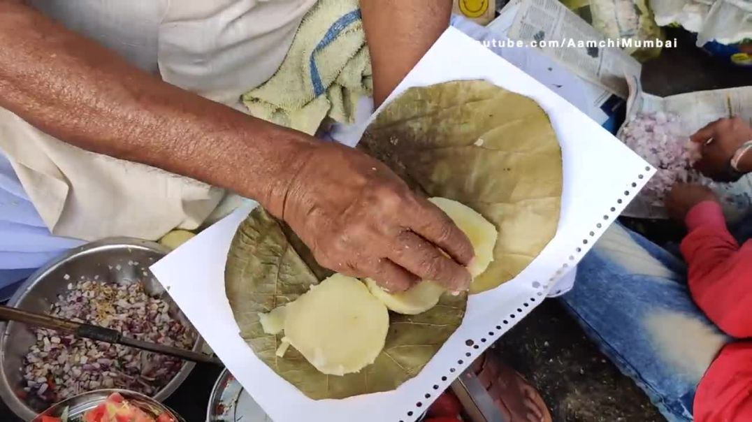Aloo Sandwich Chaat _ Old Man selling Unique Chaat for Rs 50 _ Indian Street Food