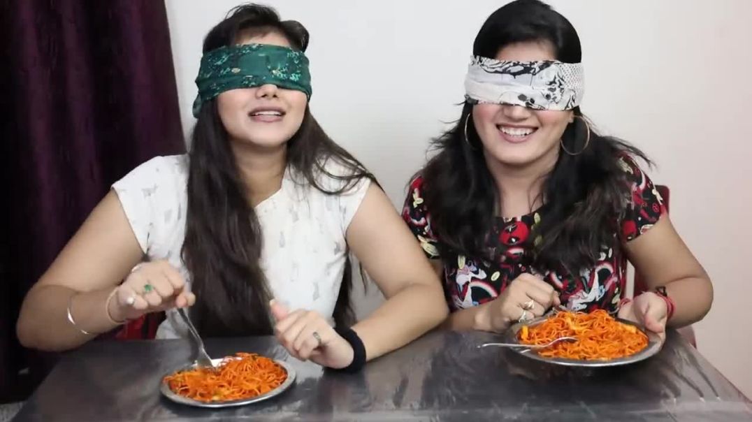 Guess the Food Challenge Noodles, Burger and Paneer Momos Food Challenge