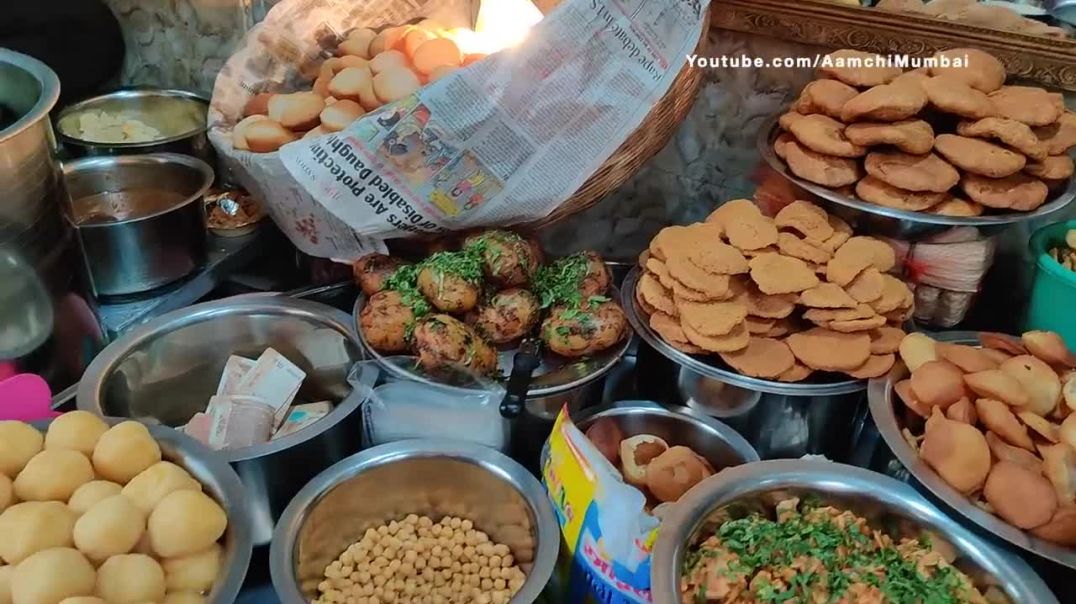 Chaat Heaven of India _ Delhi's Popular Bhalla Papdi Chaat _ Indian Street Food