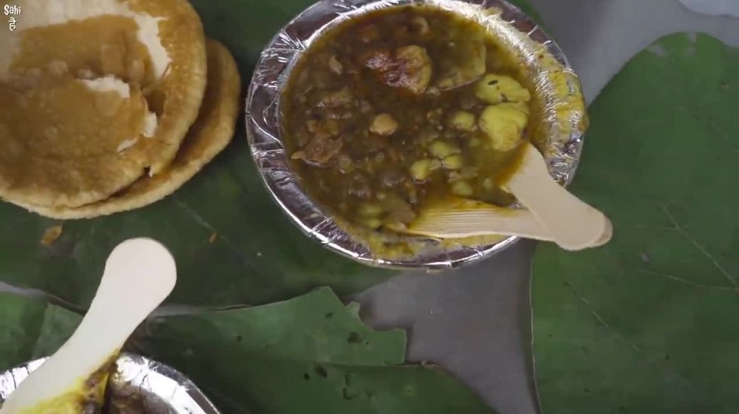 Haridwar World Famous Chole Puri Sabji _ 100 Years Old _ Street Food India