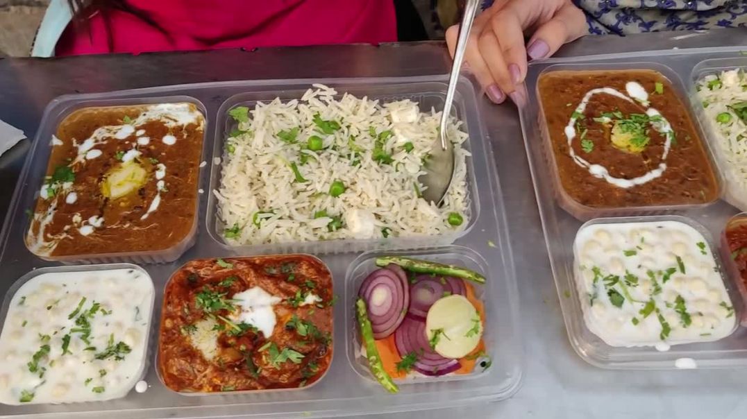 Bahubali Thali Eating Challenge Biggest Veg Thali with Paneer Naan Eating Competition