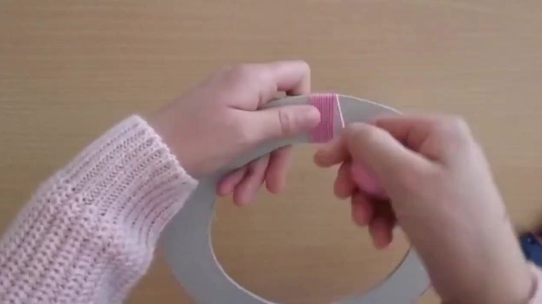 Artan İplerden Kapı Süsü Yapımı _ DIY Woolen Wall Hanging