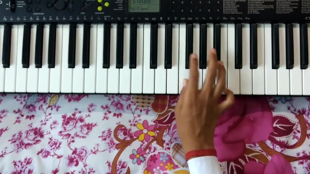⁣O Mere Dil Ke Chain ~ Mere Jeevan Sathi On Piano ओ मेरे दिल के चैन Instrumental The Kamlesh