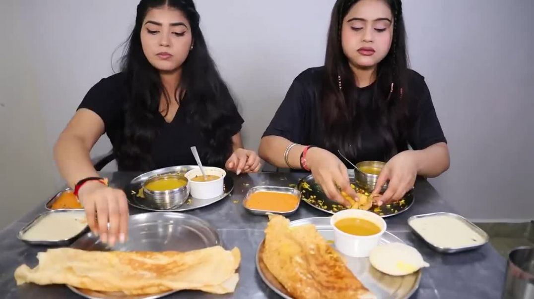 Masala Dosa, Paneer Dosa, Plain Dosa, Vada and Idli Eating Challenge Food Challenge