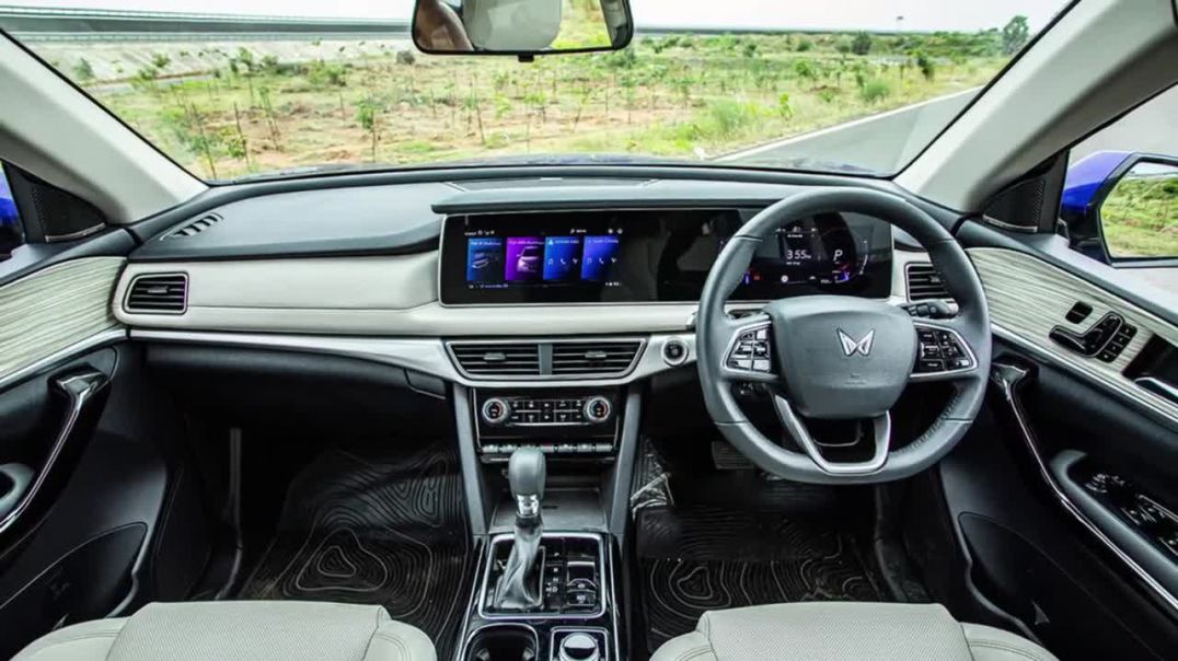 खूबसूरत इंटीरियर वाली SUV _ Most Beautiful Interior SUV