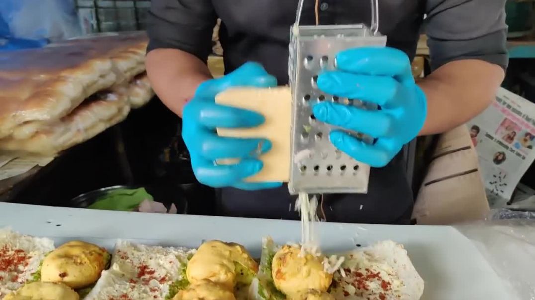 ⁣Mumbai Famous Vada Pav after Lockdown _ Cheese Butter Vadapav _ Indian Street Food