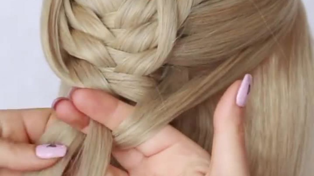 😱 EASY Knotted Braid! 😱 Super simple & perfect for long, medium & shoulder length hair _