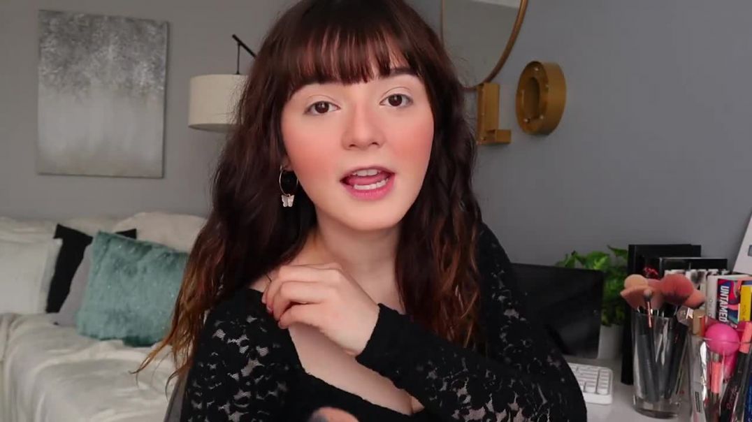 ⁣Valentine & Day Inspired Makeup💄Natural Easy Look With The Perfect Red Lip!