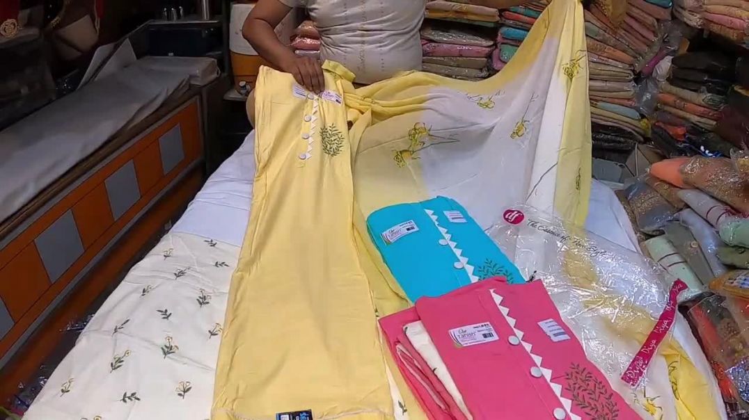 🤩wholesale_खूबसूरत सूट का शानदार Market  से कुछ हाट कर अलग सूट्स की वैरिटी _ Fancy Different 2020 🔥🥰