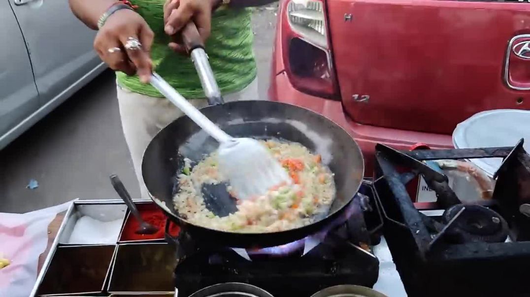 ⁣Indian Style Fried Eggs _ Triple Layer Omelet _ Indian Street Food