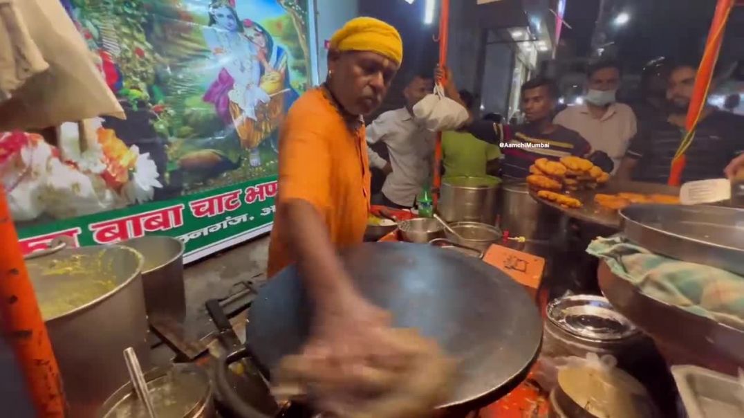 ⁣Famous Baba ji from Agra Serves Paneer Cheela _ Indian Street Food
