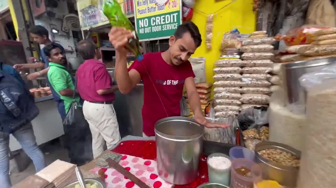 Extremely Passionate Street Food Vendor From Kolkata _ Indian Street Food