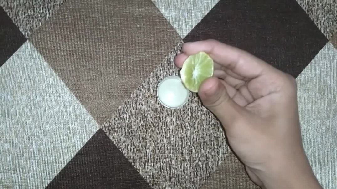 DIY Home Made Nail Polish Remover _