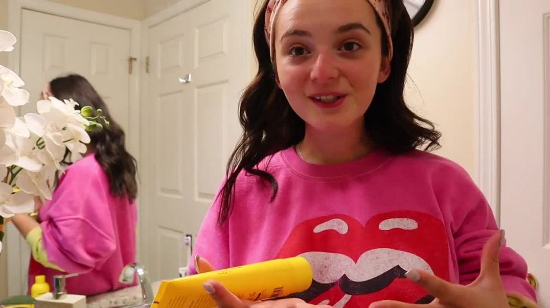 ⁣College Night Routine 🌙 Get Unready With Me, Skincare Routine & Selfcare ♡