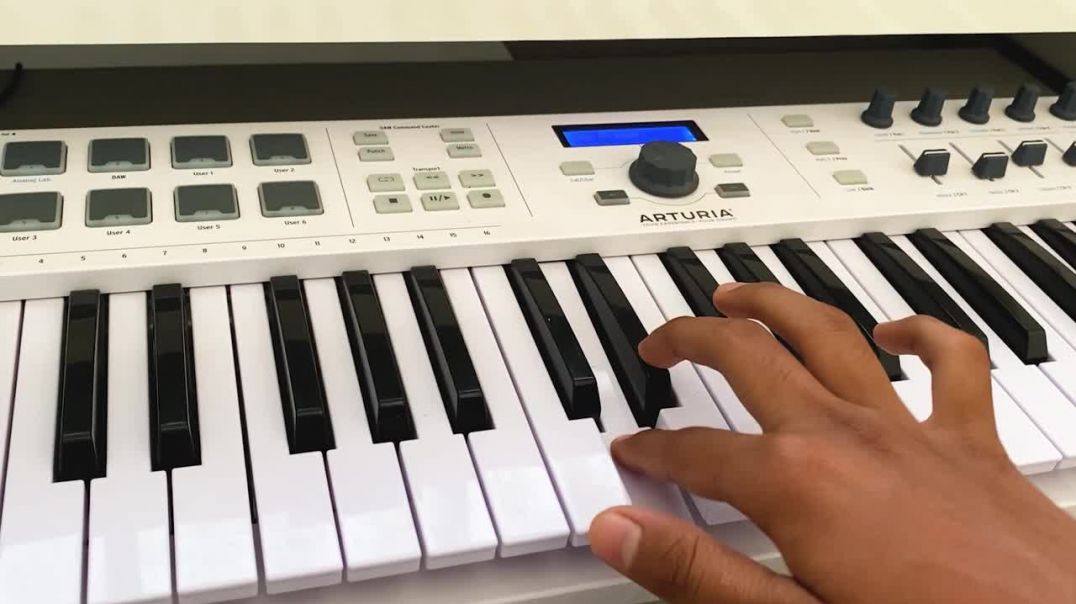 Aigiri Nandini (महिषासुरमर्दिनी स्त्रोत्रम) - 1 से 4 की गिनती से बजाना सीखें Easy Piano Tutorial