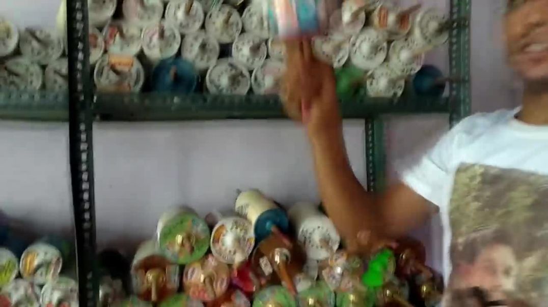 50  साल पुरानी पतंग देखो - Kites, manja Shopping _ Jafrabad Delhi _