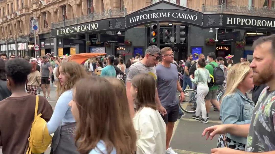 England, London Summer Streets Walk _ Central London Tourist Most Visiting Streets Covent Garden