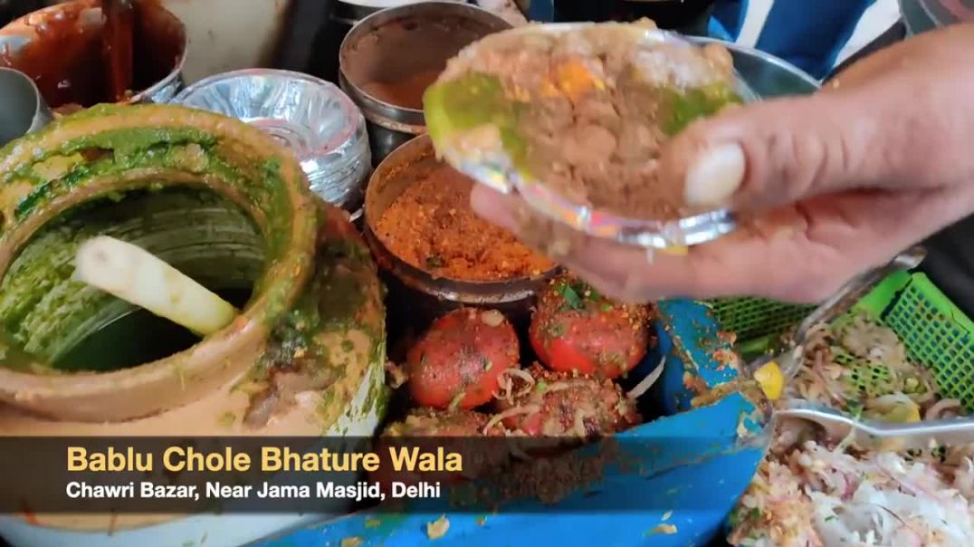 ⁣Super Quick Chole Kulche Making _ Full of Spices _ Indian Street Food