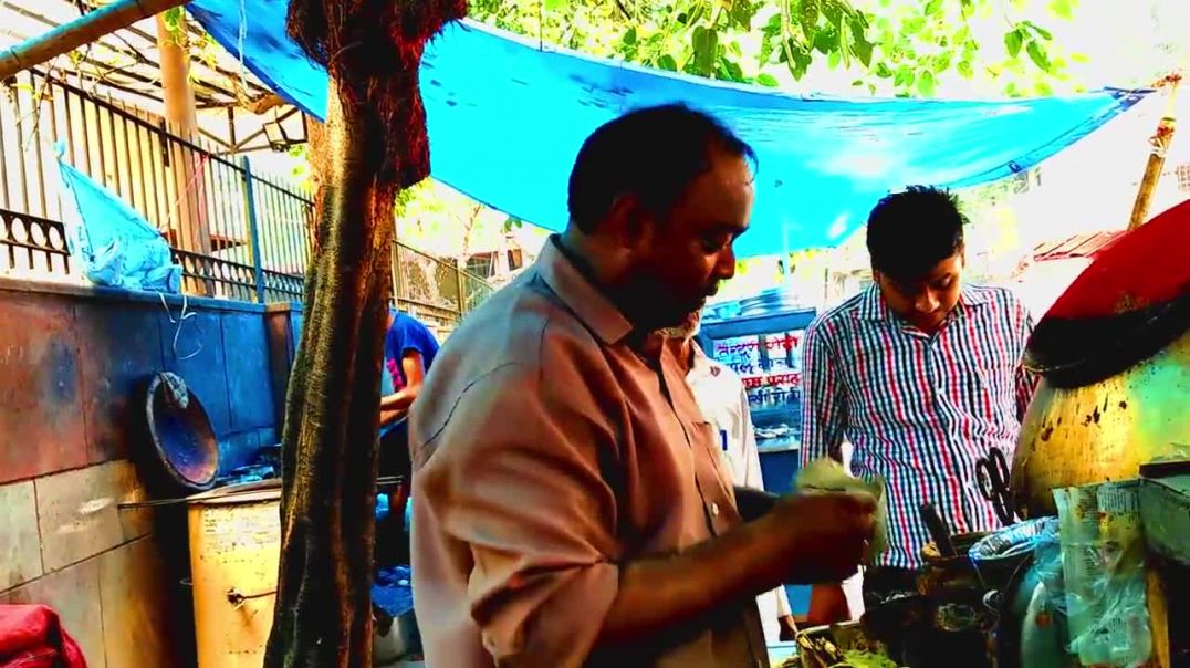Bakchod Ke Chole Kulche At Daryaganj __ Best Chole Kulche