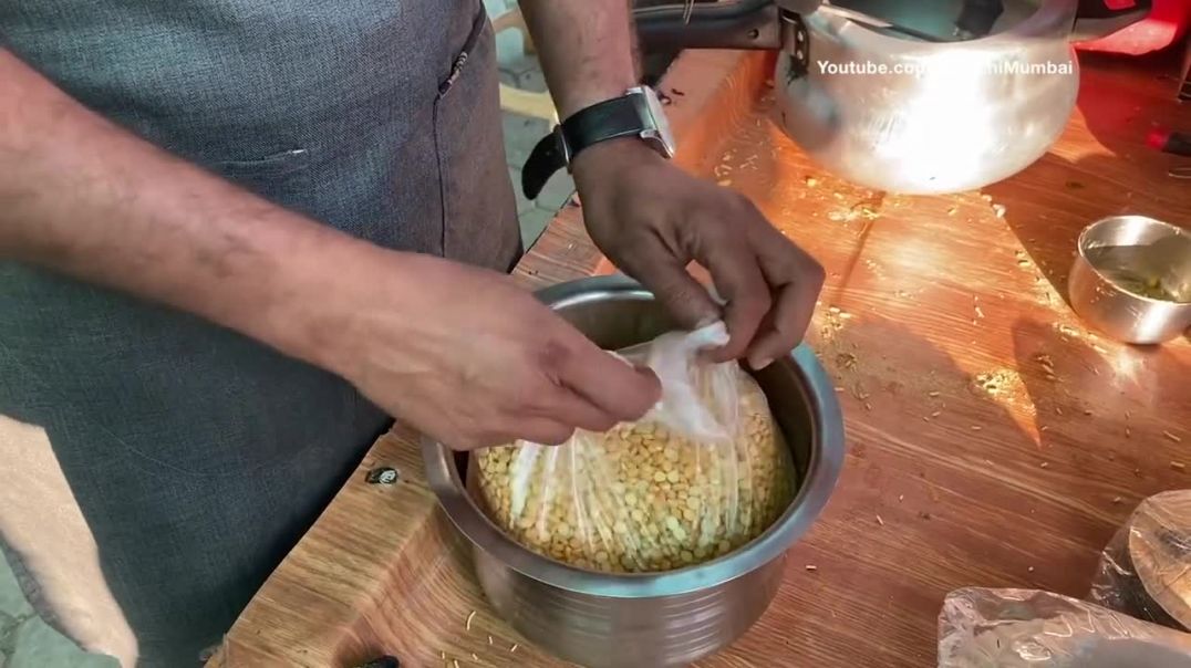 Epic Fire Tadke Wali Dal _ Best Dal Pakwan in Indore _ Indian Street Food