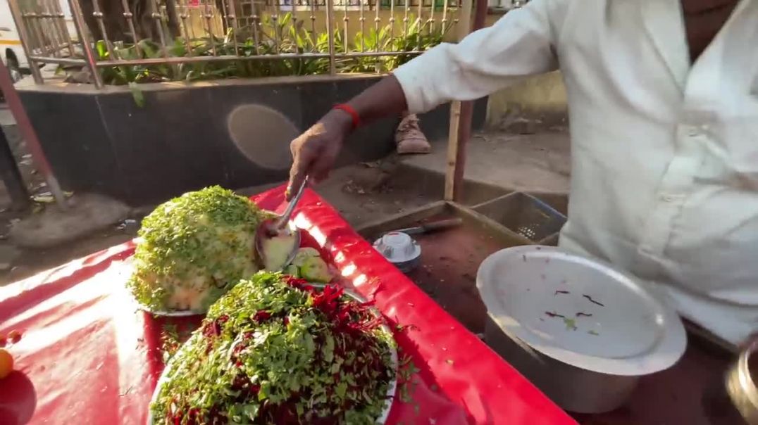 Mumbai Uncle Selling Chana Masala Chaat _ Indian Street Food