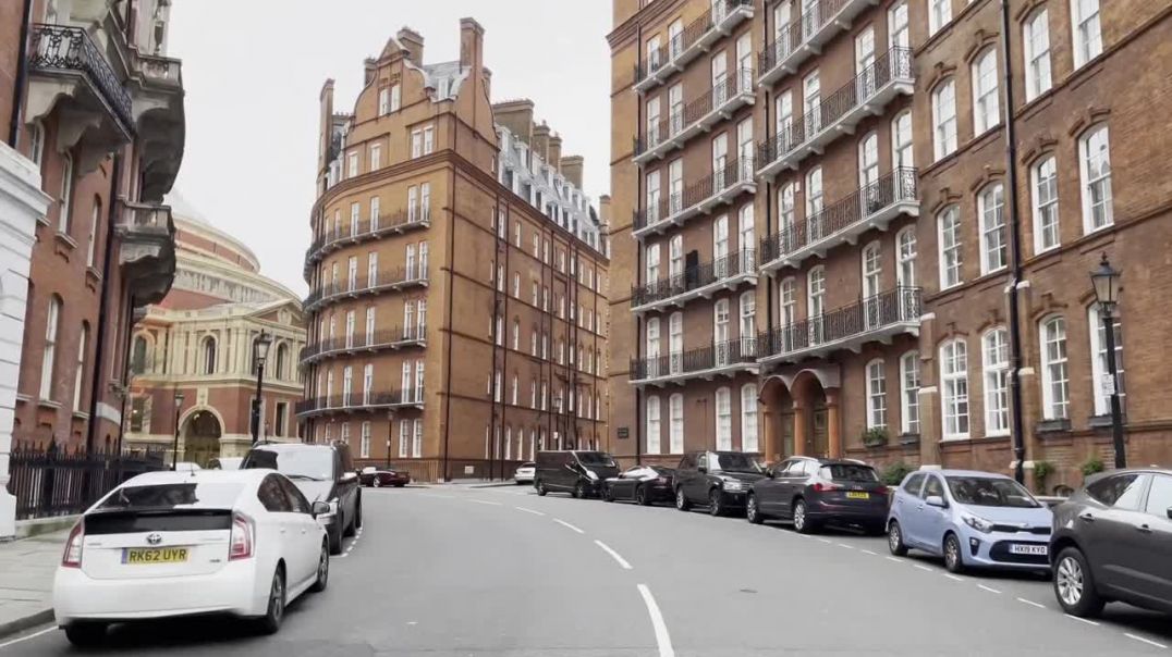 ⁣London Walk In Kensington _ Gloucester Road To Kensington High Street _ London Side Streets
